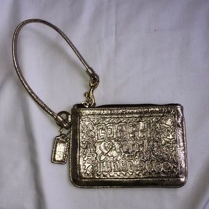 NWOT Coach Gold Patent Leather Wristlet